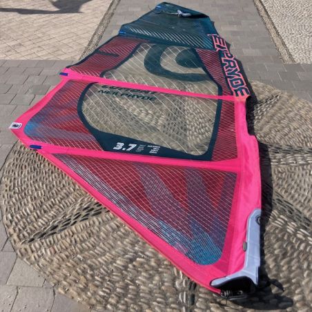 Occasion Neilpryde Combat HD 3.7 - 2018