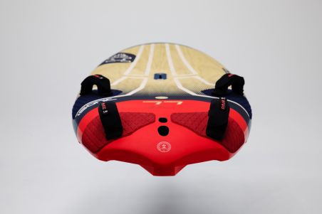 STARBOARD ISONIC SLALOM Wood Sandwich 2025